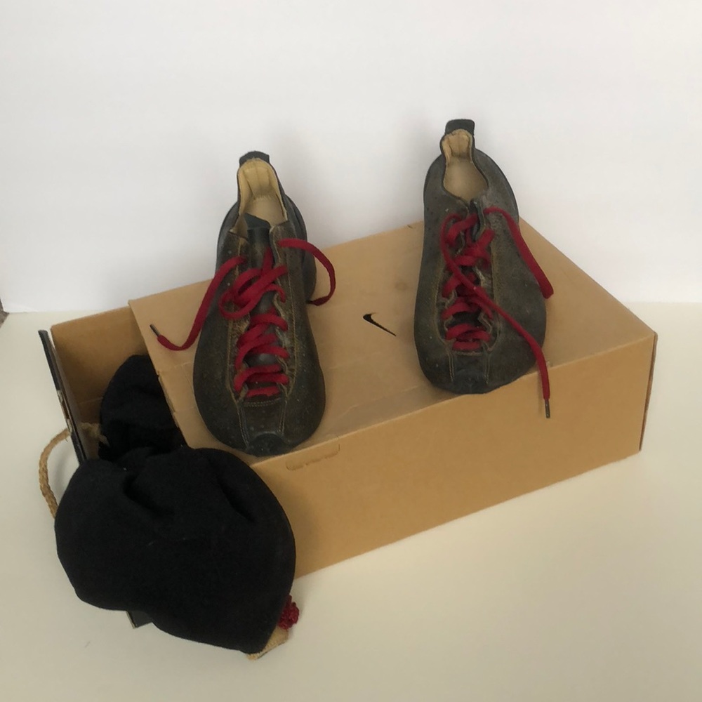Rare Nike Ovolo Lace training shoe